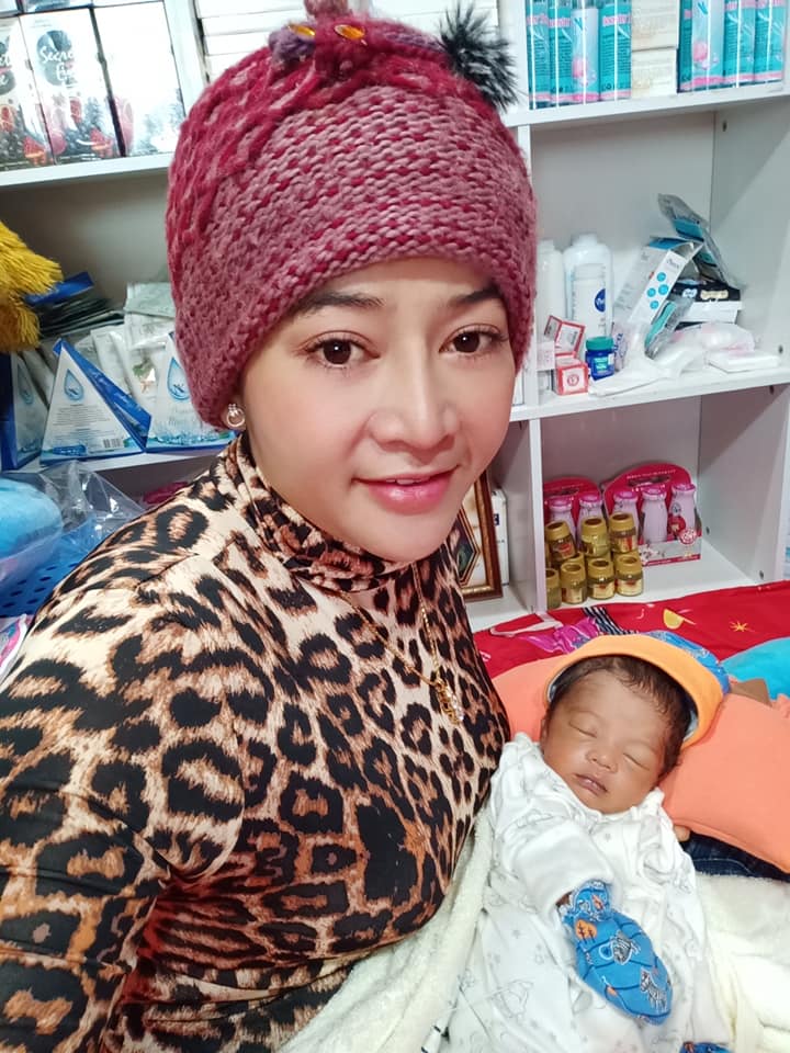 a nhong4