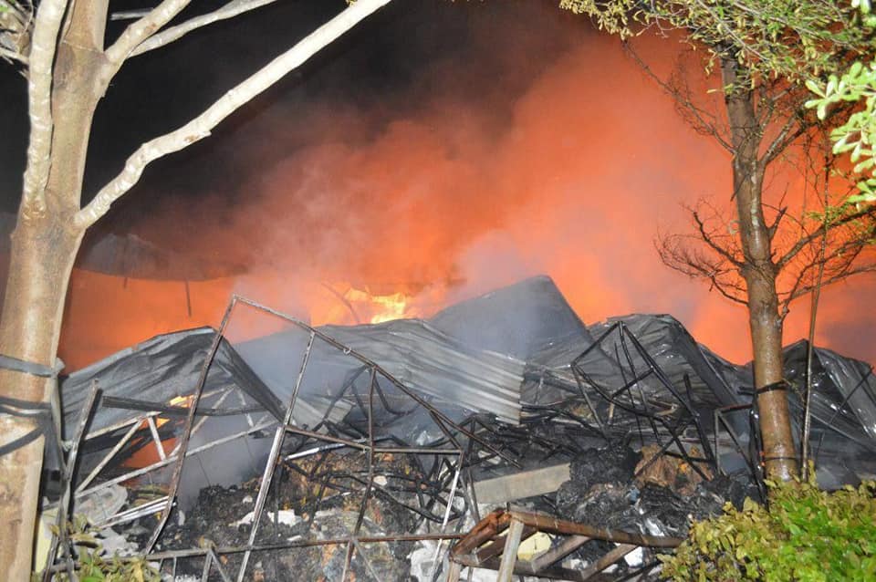 a fire rong2