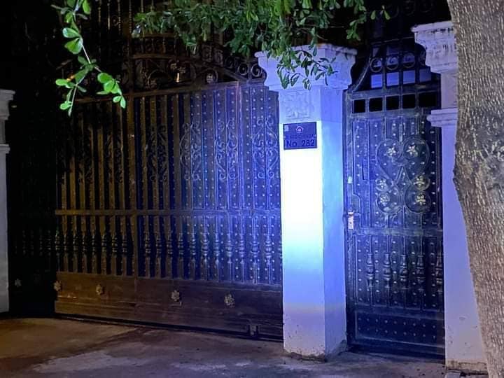 a car roiy2