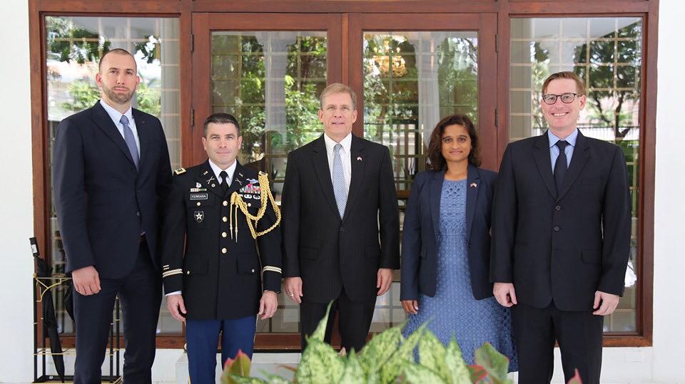 a ambasader us2