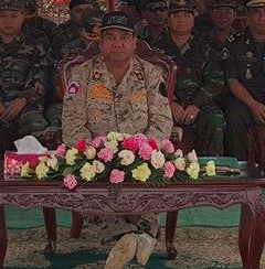 a bun heang