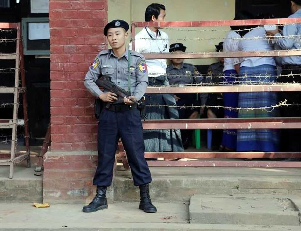 a burma court die1