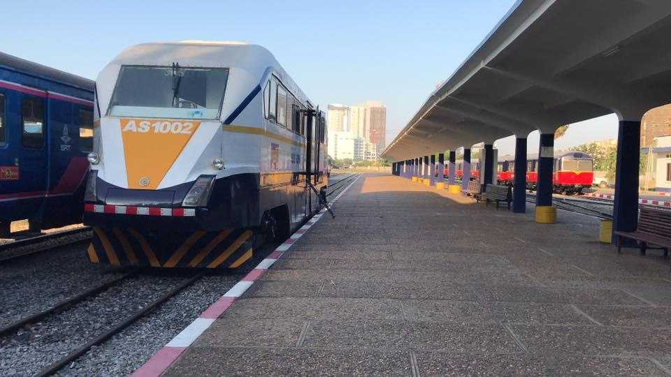 a train go2