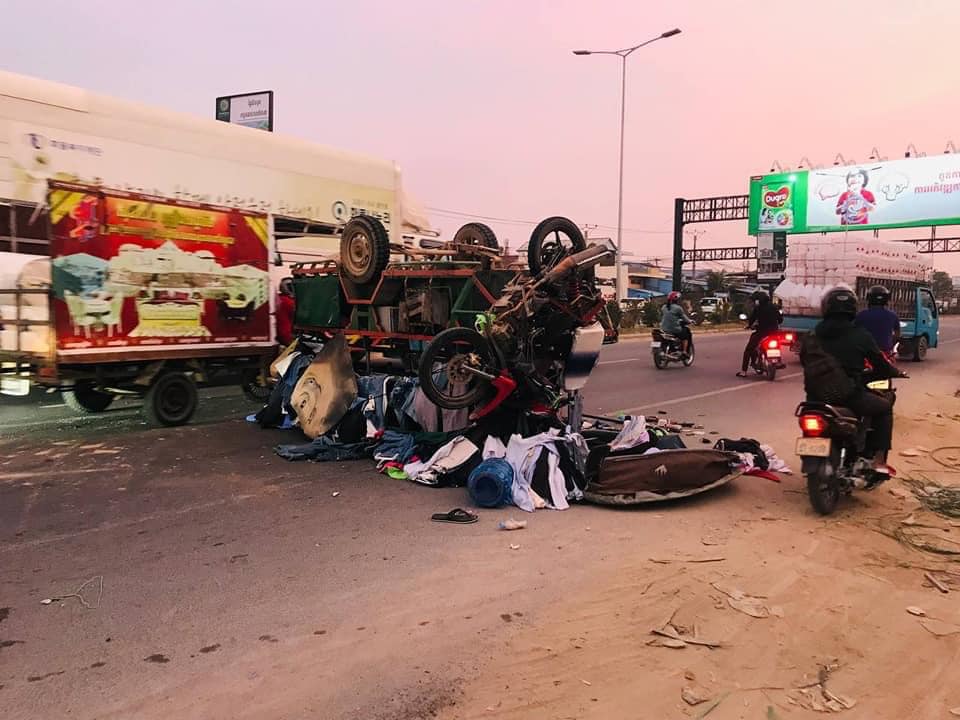 a car hit2