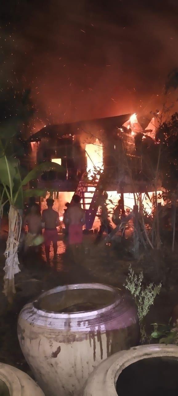 a fire hom