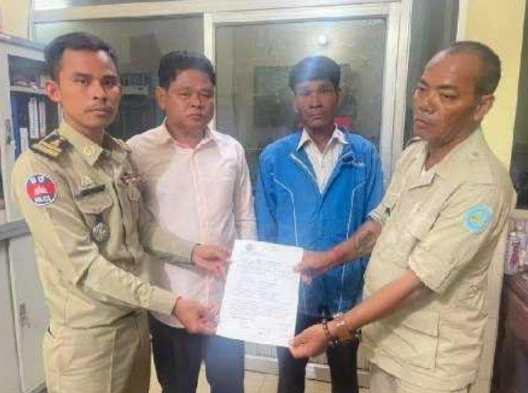 a chnang laeng governer1