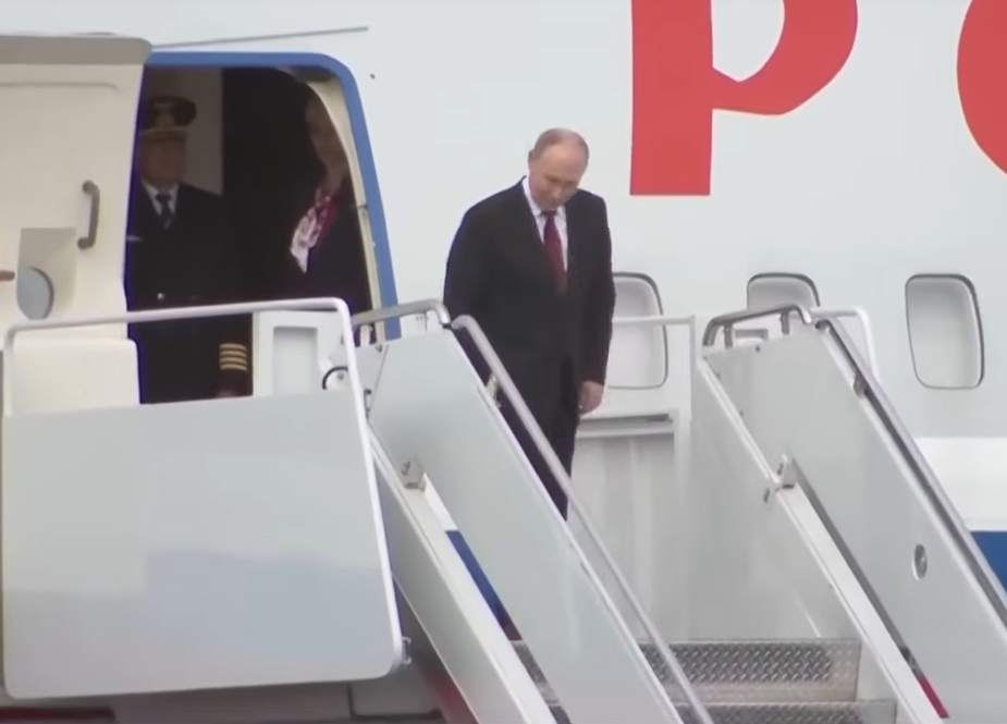 a putin alaska