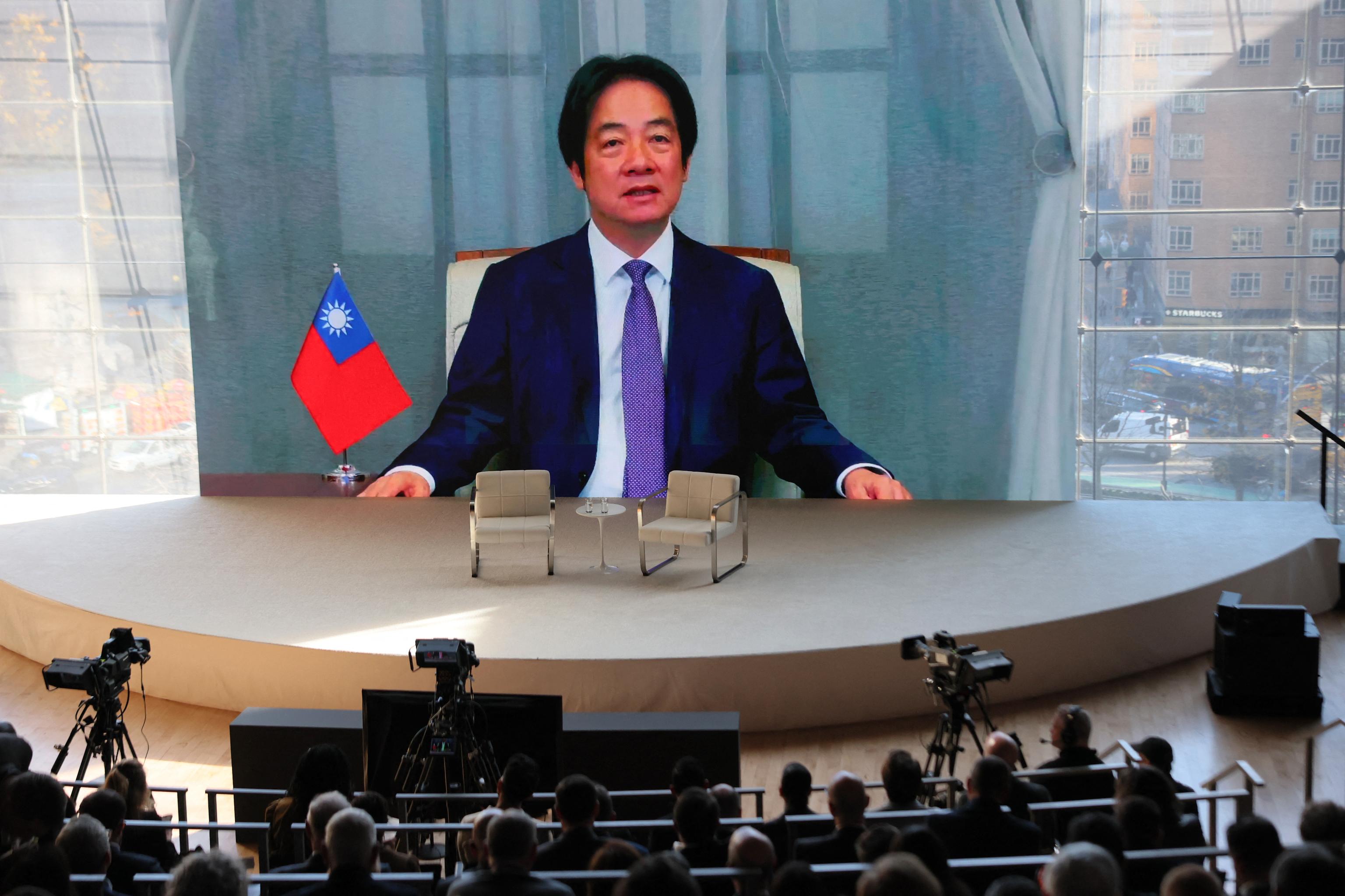 a tai van defen