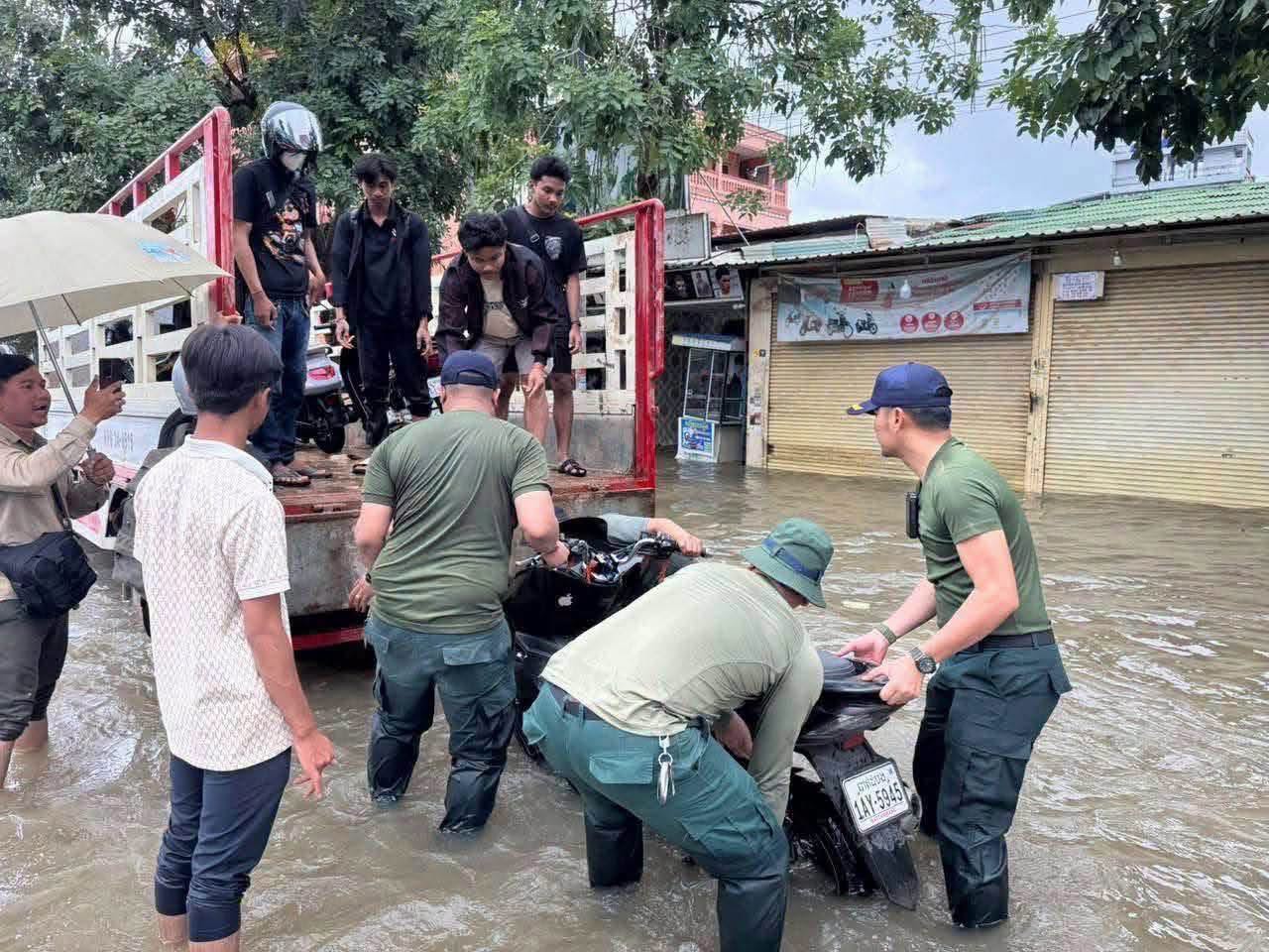 a flood peta