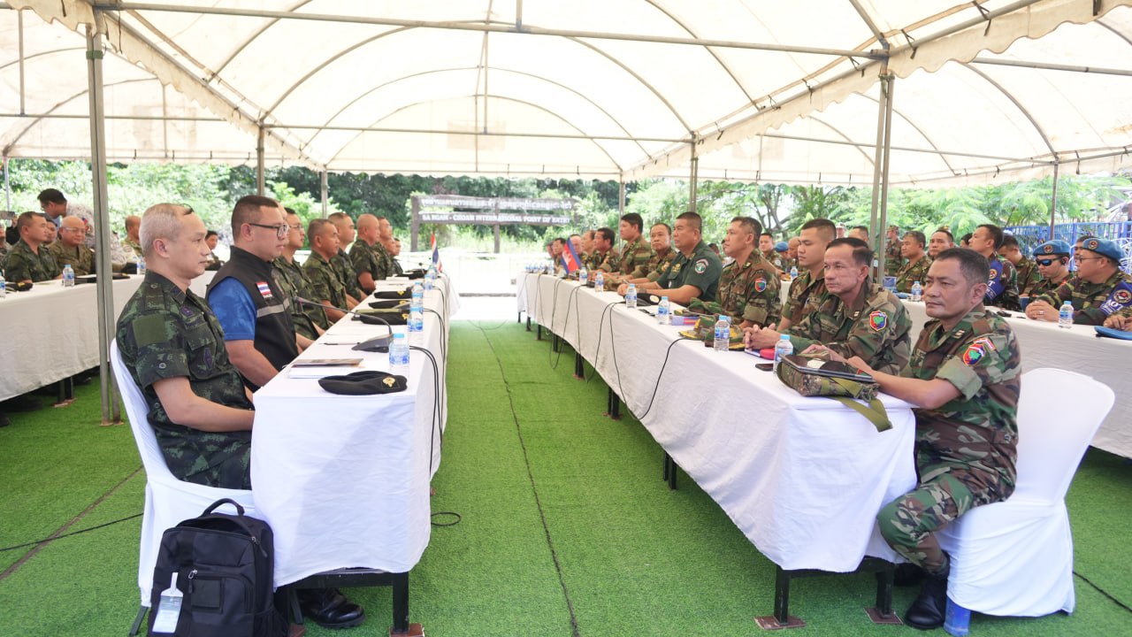 a army k thai meet1